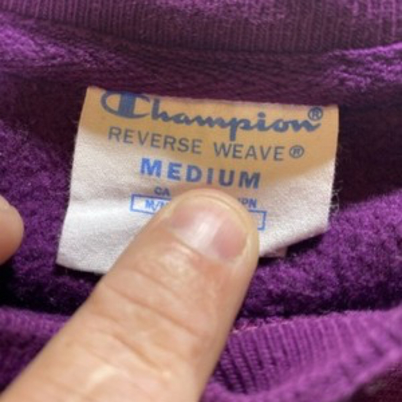 Champion Reverse Weave‎ Mens M Sweatshirt Script Logo Berry Purple USA - Picture 3 of 6